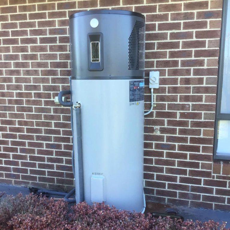 Solar power installation in Ballan by Solahart Ballarat and Bacchus Marsh