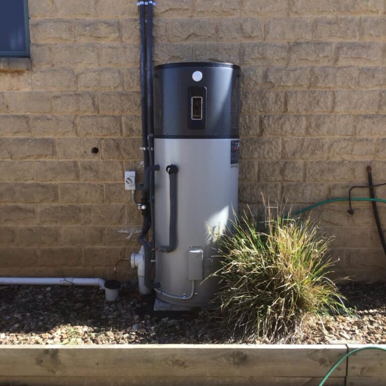 Solar power installation in Pentland Hills by Solahart Ballarat and Bacchus Marsh